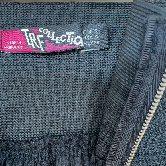 High Waisted Black Skirt with Zippered Front - Picture 4 of 5